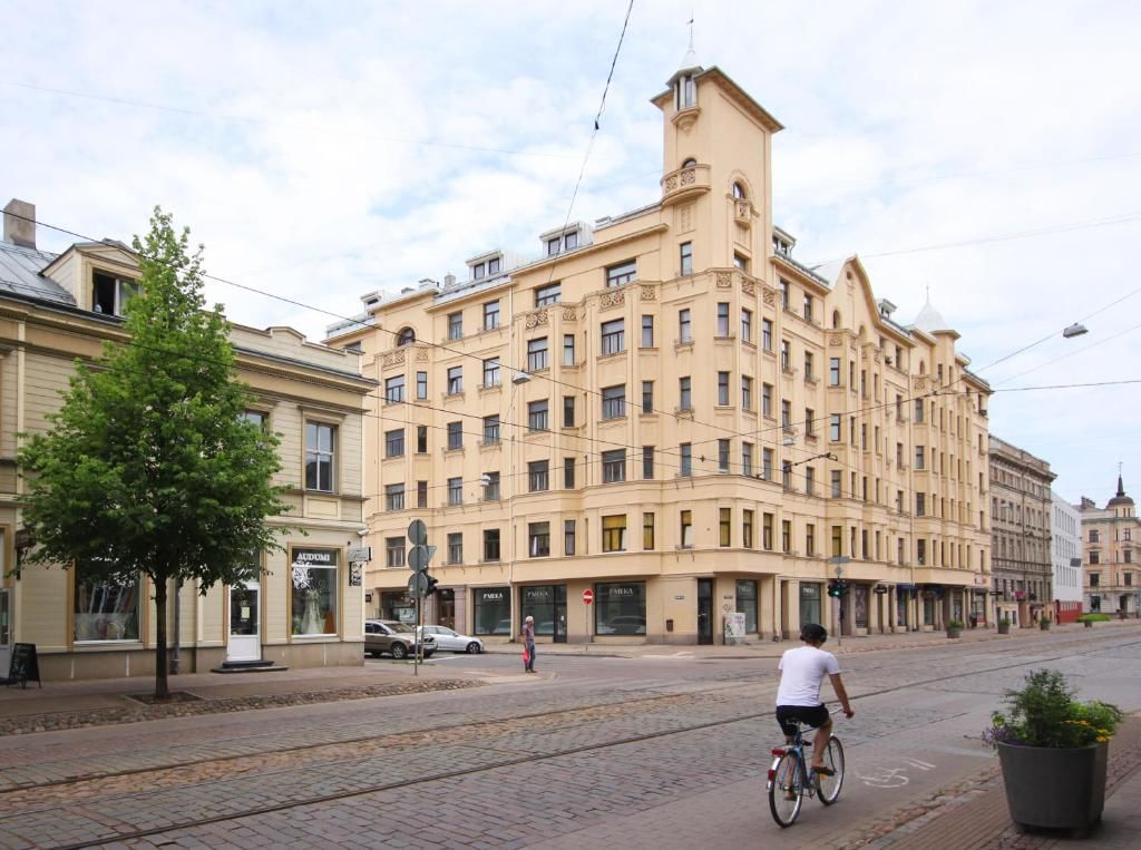 Апартаменты Modern apartment in historic Riga Рига-41